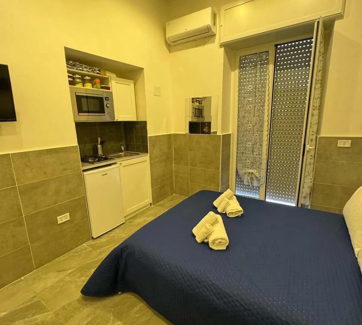 La Dimora Materdei Aparthotel Naples